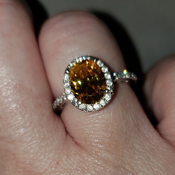 QVC Diamonique canary oval stone w/halo setting - Picture 4 of 16